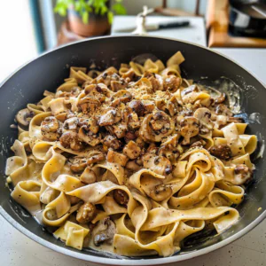 Creamy Mushroom Pasta Dish